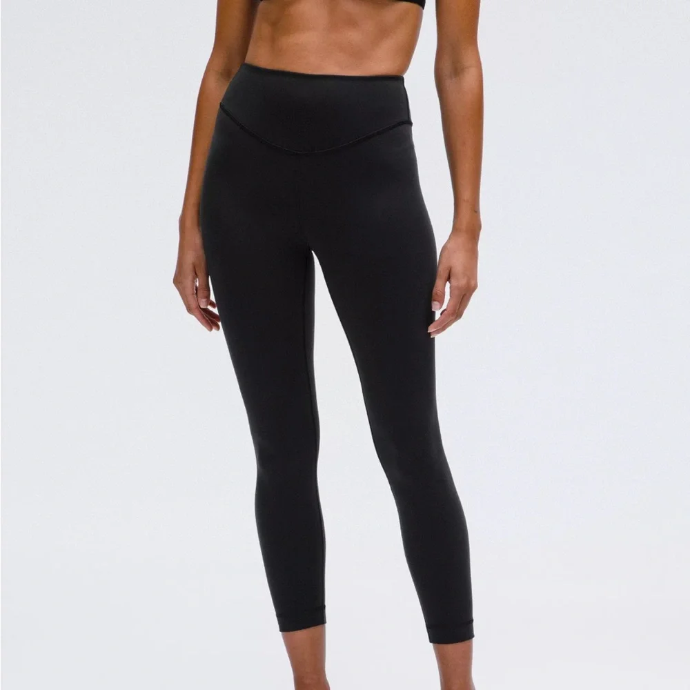 NWOT Lululemon Wunder Under SmoothCover High-Rise Tight 25" - Black - Size 10 - Picture 2 of 6